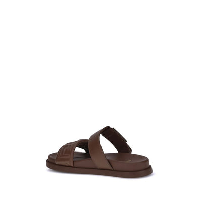 Fendi Logoed Sandalen