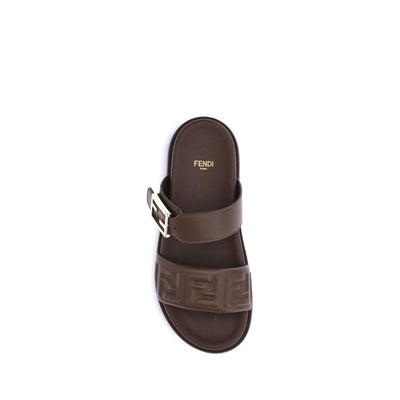 Fendi Logoed Sandalen