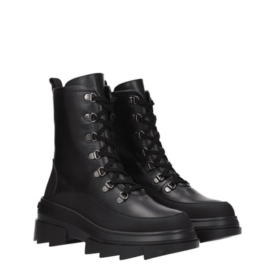 Stuart Weitzman zwarte leren enkellaarsjes