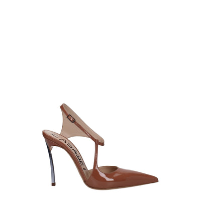 Escarpins à talons hauts en cuir rose Casadei