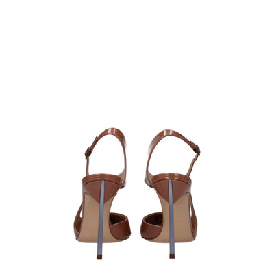 Escarpins à talons hauts en cuir rose Casadei