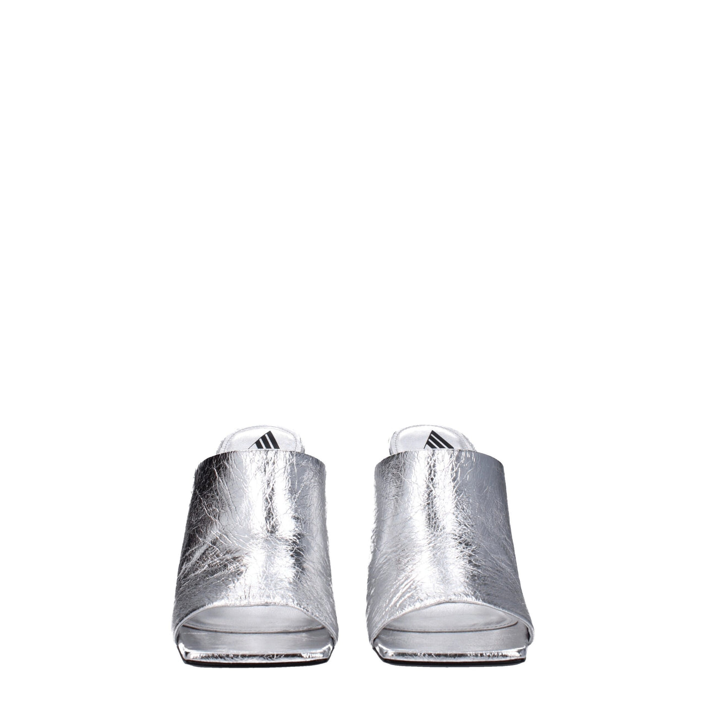 Les plateformes en cuir gris Attico
