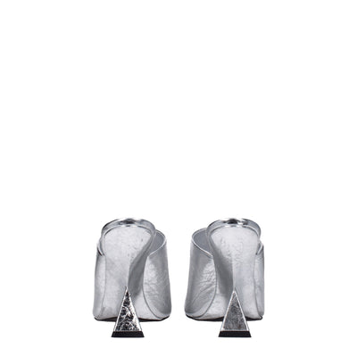 Les plateformes en cuir gris Attico