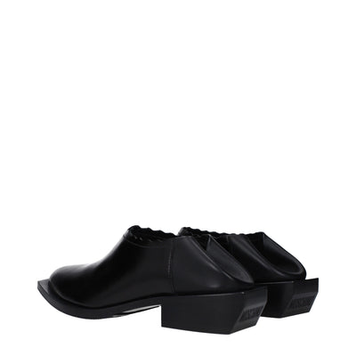 Love Moschino zwarte leren klompen