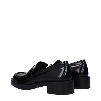 Stuart Weitzman zwarte leren instappers