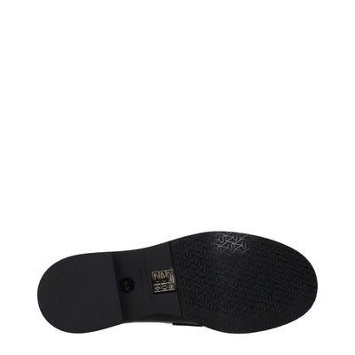 Stuart Weitzman zwarte leren instappers