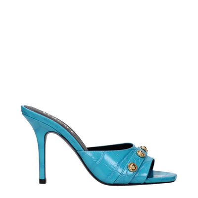 Sandales à talons aiguilles en cuir bleu clair Versace