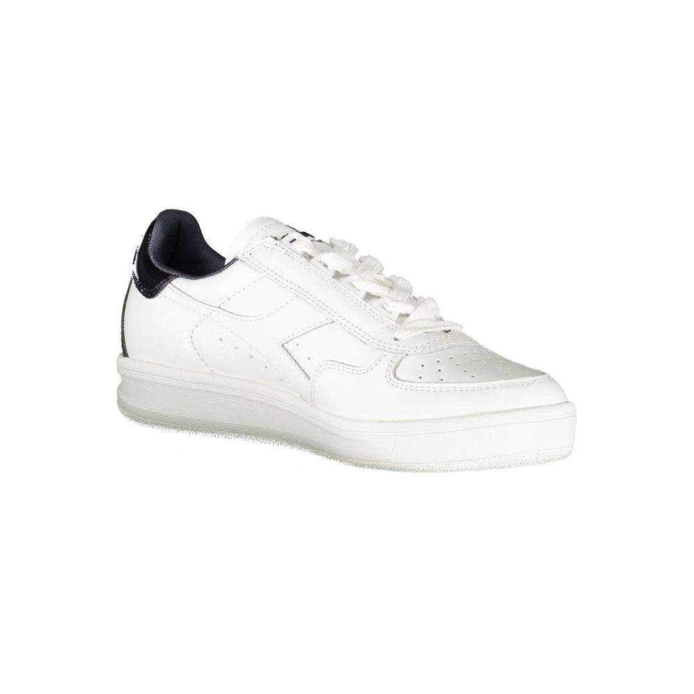 Baskets en tissu blanc Diadora