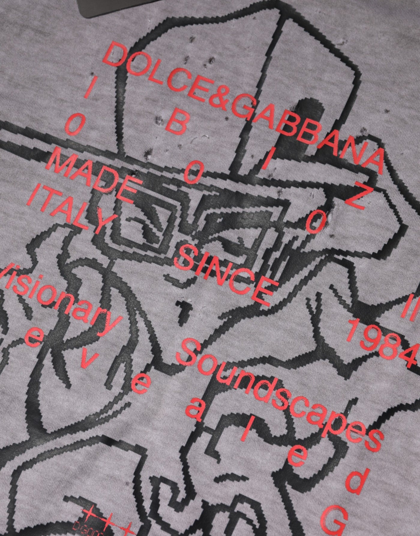 T-shirt ras du cou en coton gris à imprimé graphique Dolce &amp; Gabbana