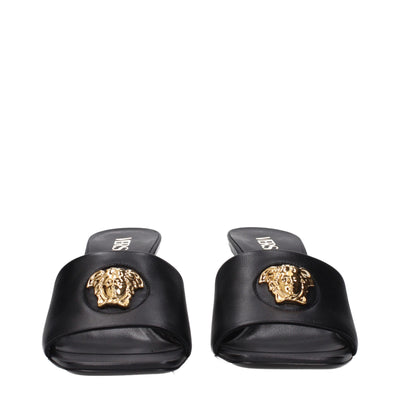 Sandales à talons aiguilles en cuir noir Versace