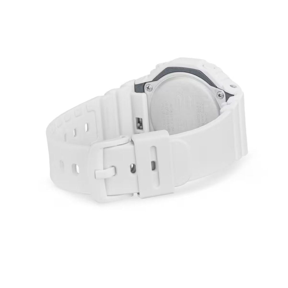 Montre Casio en résine blanche