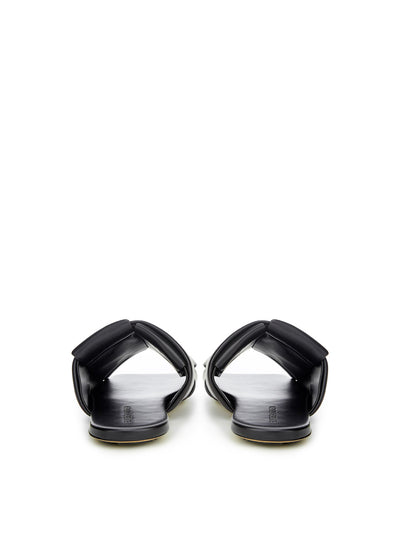 Bottega Veneta Elegant Black Leather Sandals