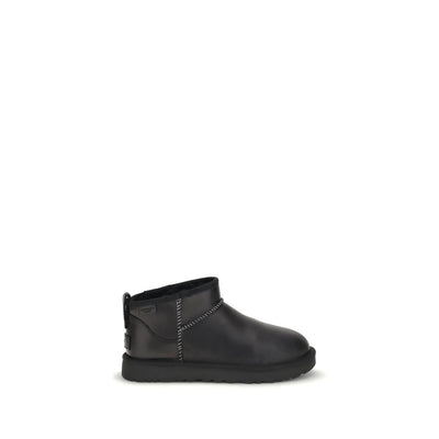 UGG Classic Ultra Mini Enkellaarsjes