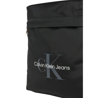 Calvin Klein Jeans Zwarte Messenger Bag van Gerecycled Polyester
