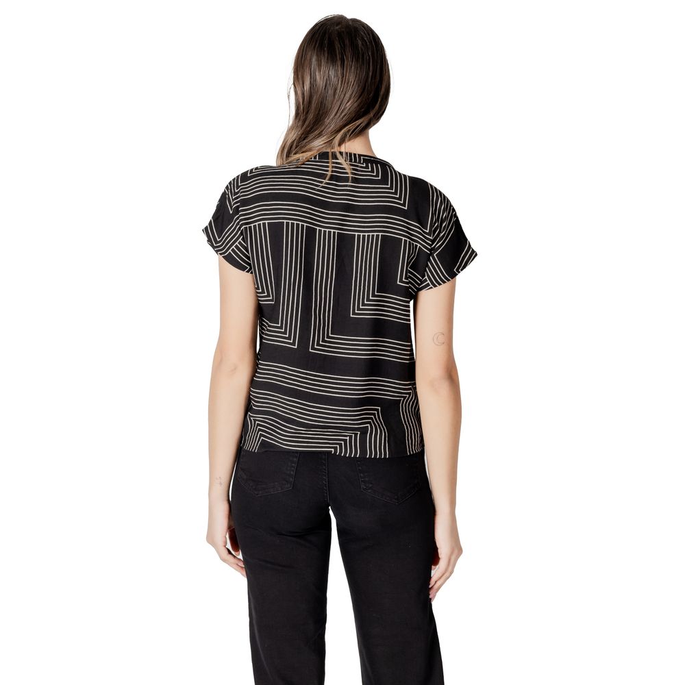 Jacqueline De Yong Zwart Viscose T-shirt