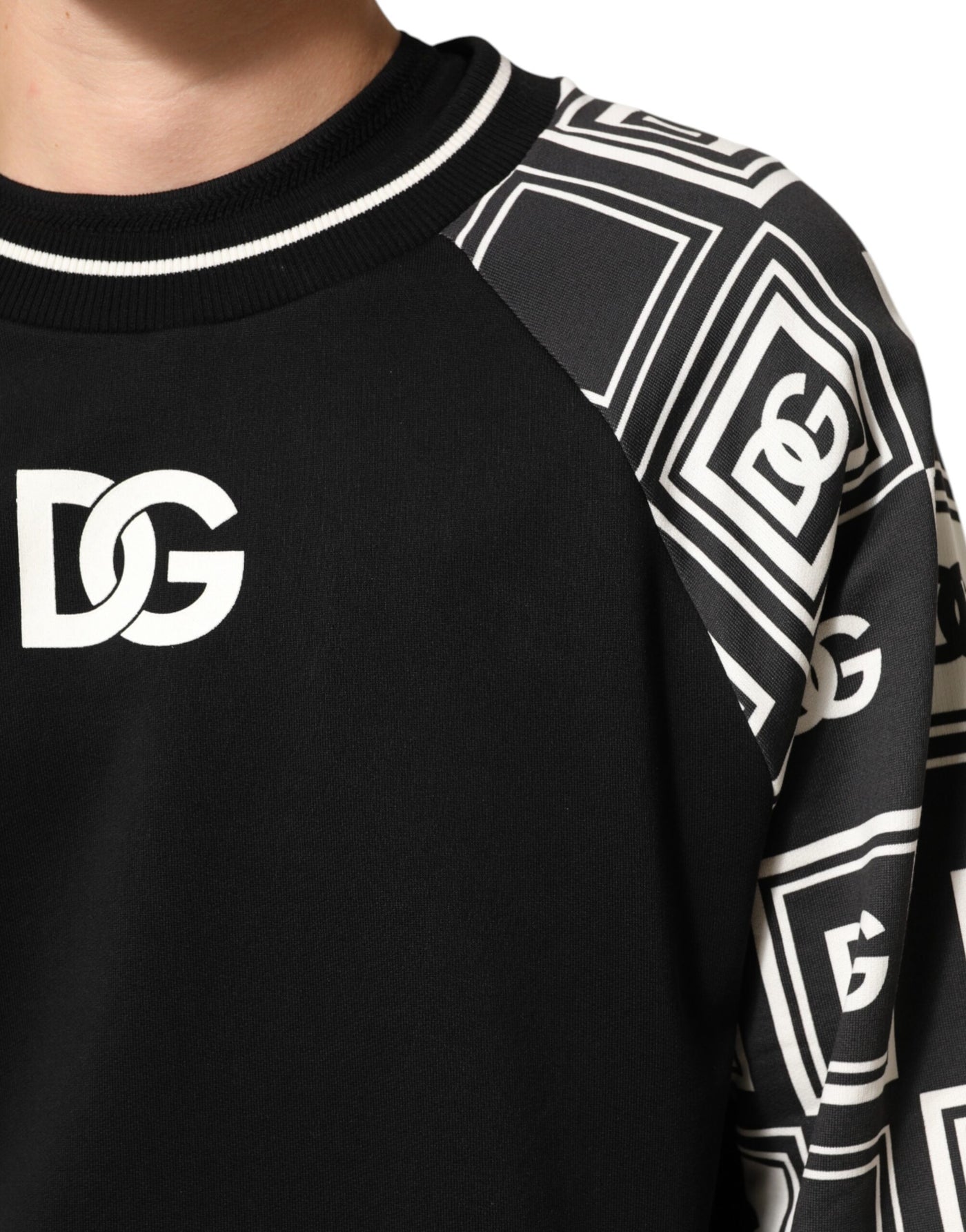 Dolce & Gabbana Black Magnificent DG Logo Sweatshirt Sweater