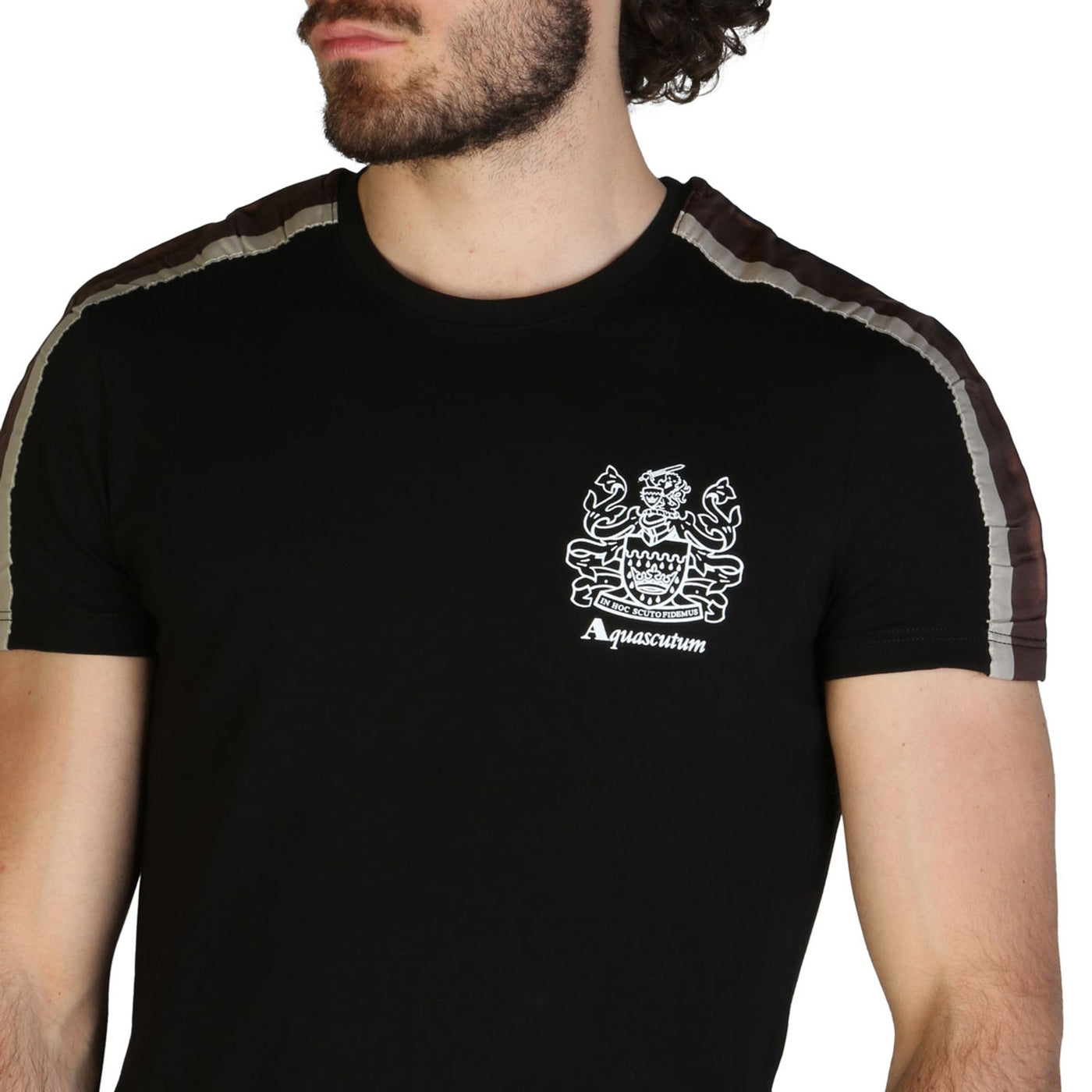 T-shirts Aquascutum 